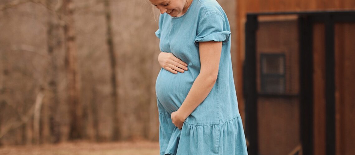 Image of Ashley Snyder, 30 weeks pregnant